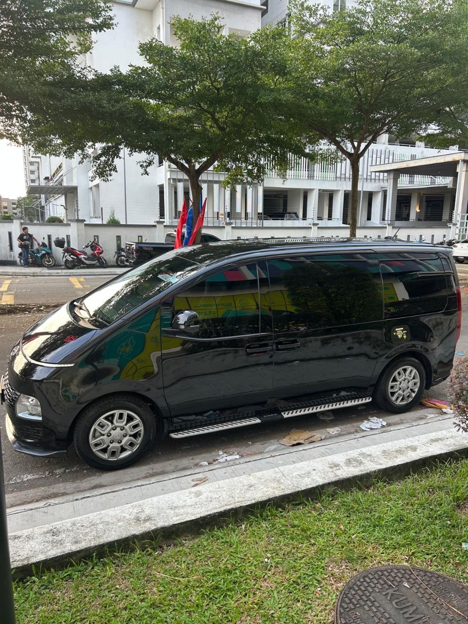 Sewa Staria Tampin - sisi kiri
